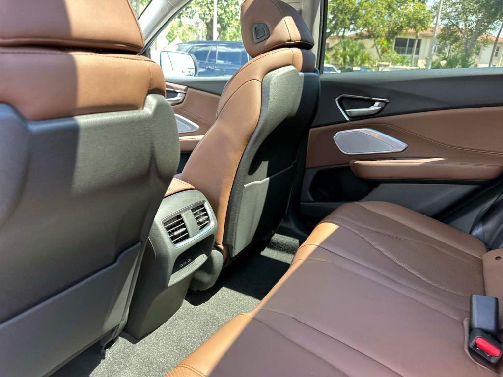 new 2025 Acura RDX car, priced at $47,151