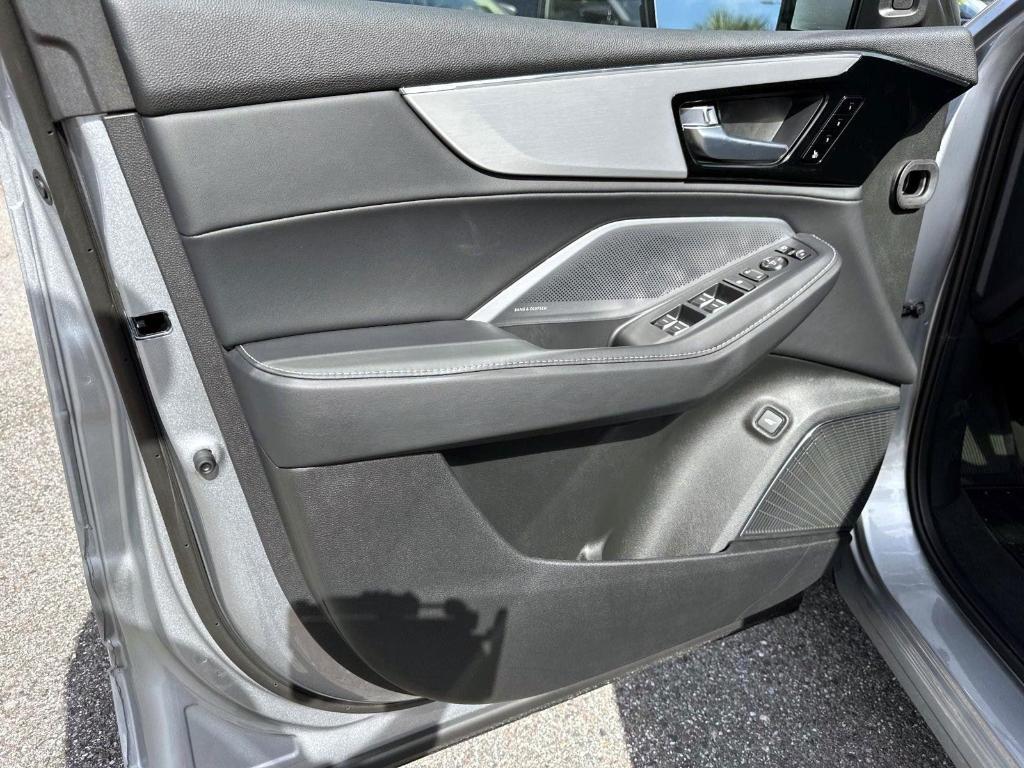 new 2026 Acura MDX car, priced at $58,550