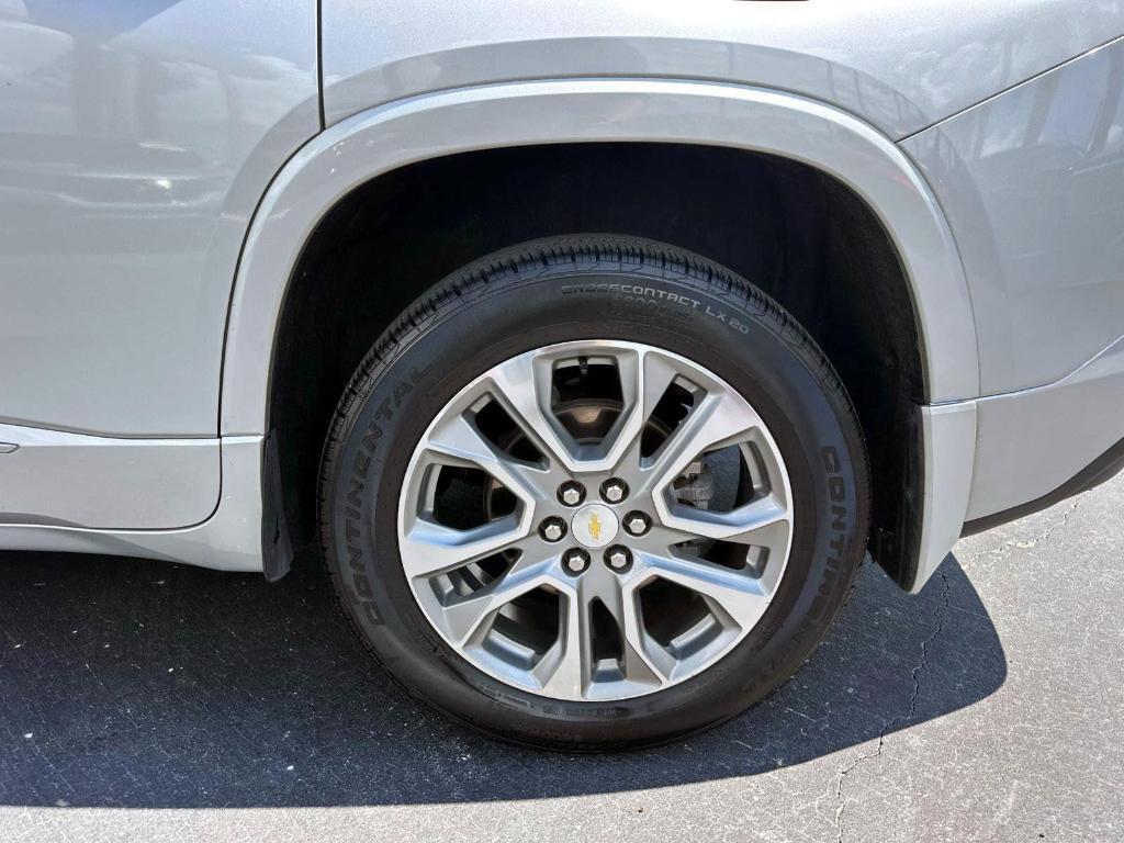 used 2019 Chevrolet Traverse car, priced at $20,000