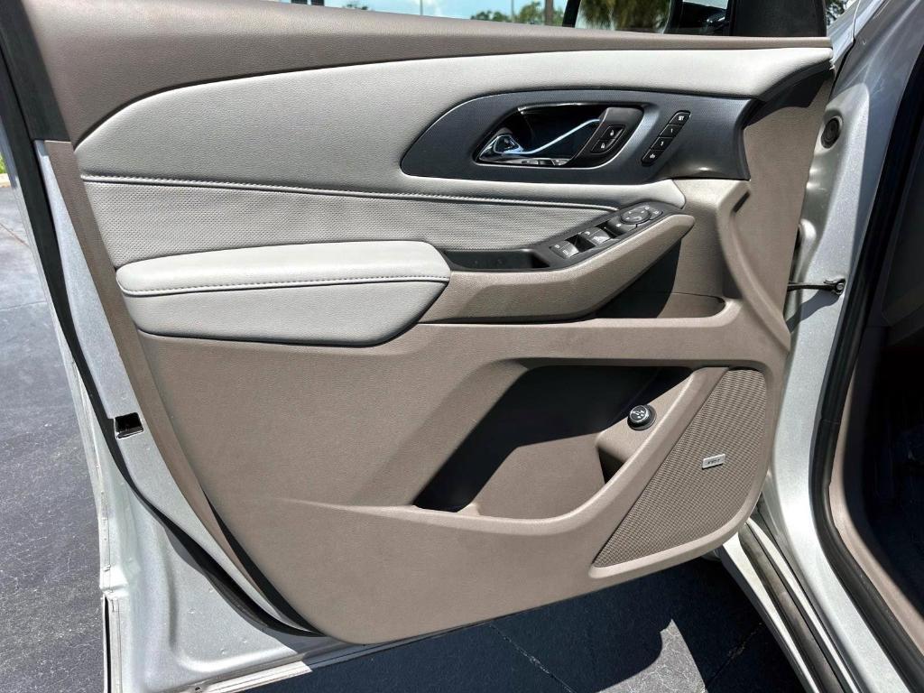 used 2019 Chevrolet Traverse car, priced at $20,000