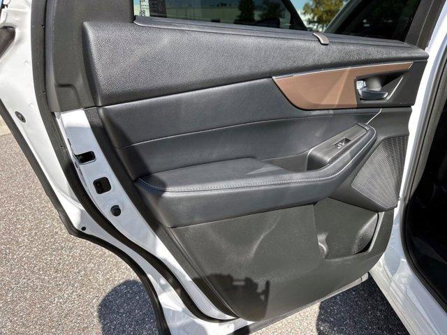 used 2022 Acura MDX car, priced at $34,000