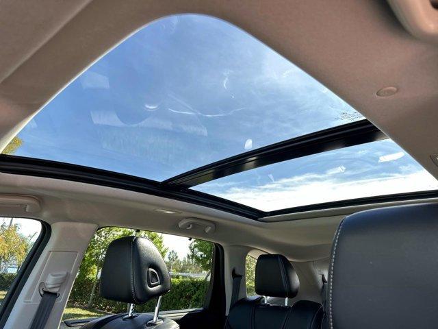 used 2022 Acura MDX car, priced at $34,000