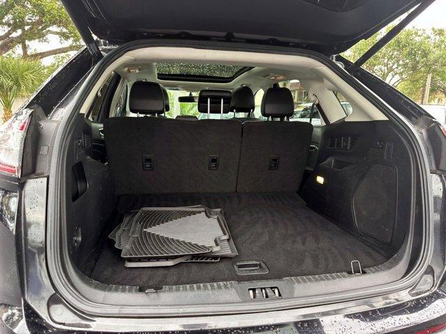used 2015 Ford Edge car, priced at $13,000