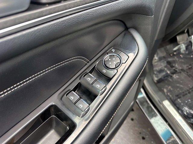 used 2015 Ford Edge car, priced at $13,000