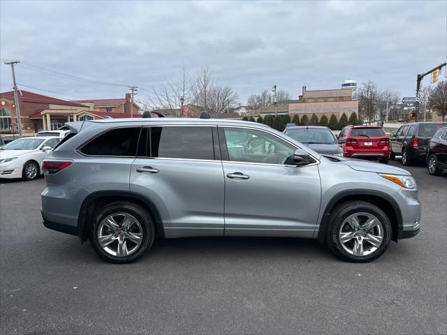 used 2016 Toyota Highlander car, priced at $21,495