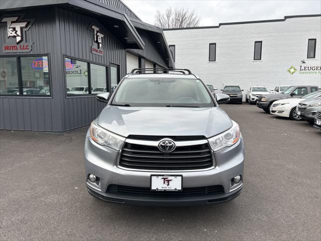 used 2016 Toyota Highlander car, priced at $21,495