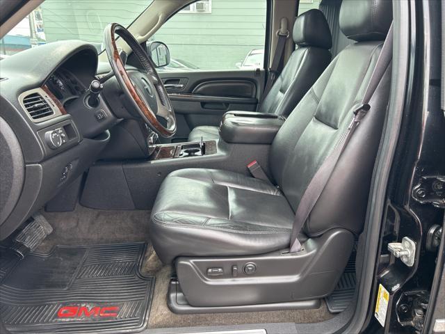 used 2011 GMC Yukon car, priced at $12,495