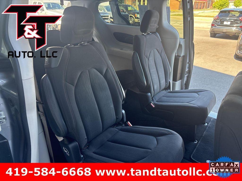 used 2017 Chrysler Pacifica car, priced at $12,495