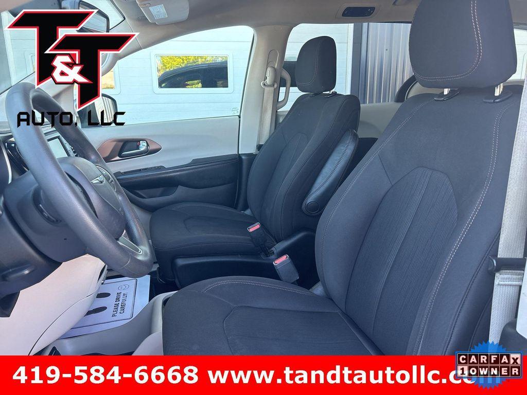 used 2017 Chrysler Pacifica car, priced at $12,495