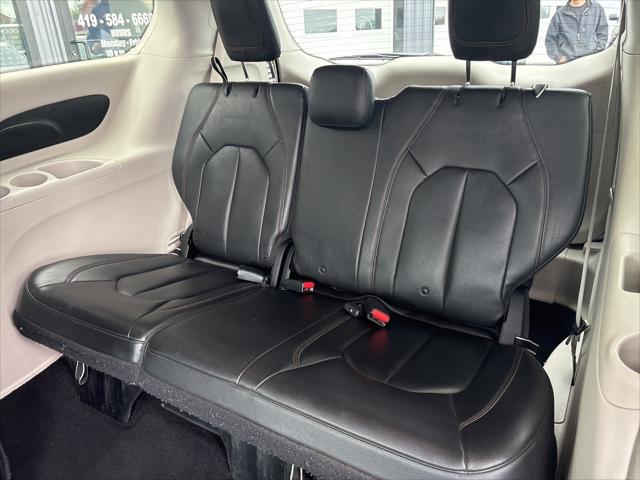 used 2017 Chrysler Pacifica car, priced at $12,295