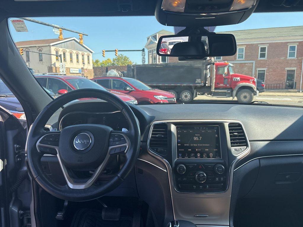 used 2015 Jeep Grand Cherokee car, priced at $12,495