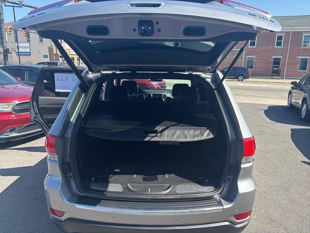 used 2015 Jeep Grand Cherokee car, priced at $12,495