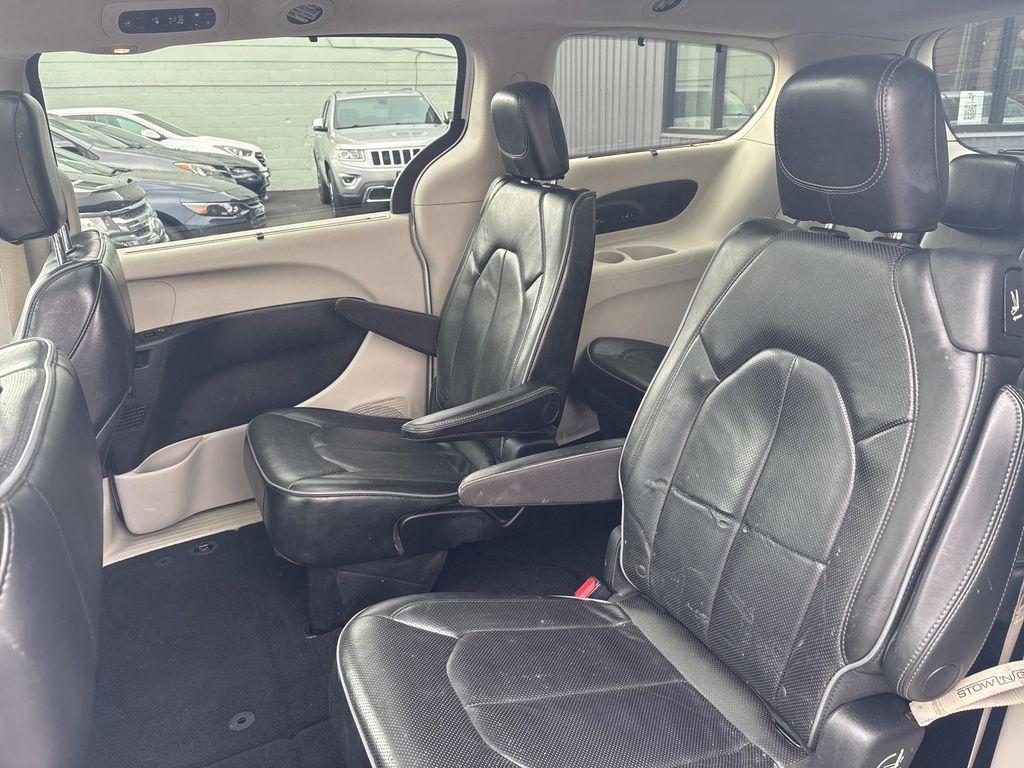 used 2018 Chrysler Pacifica car, priced at $13,995