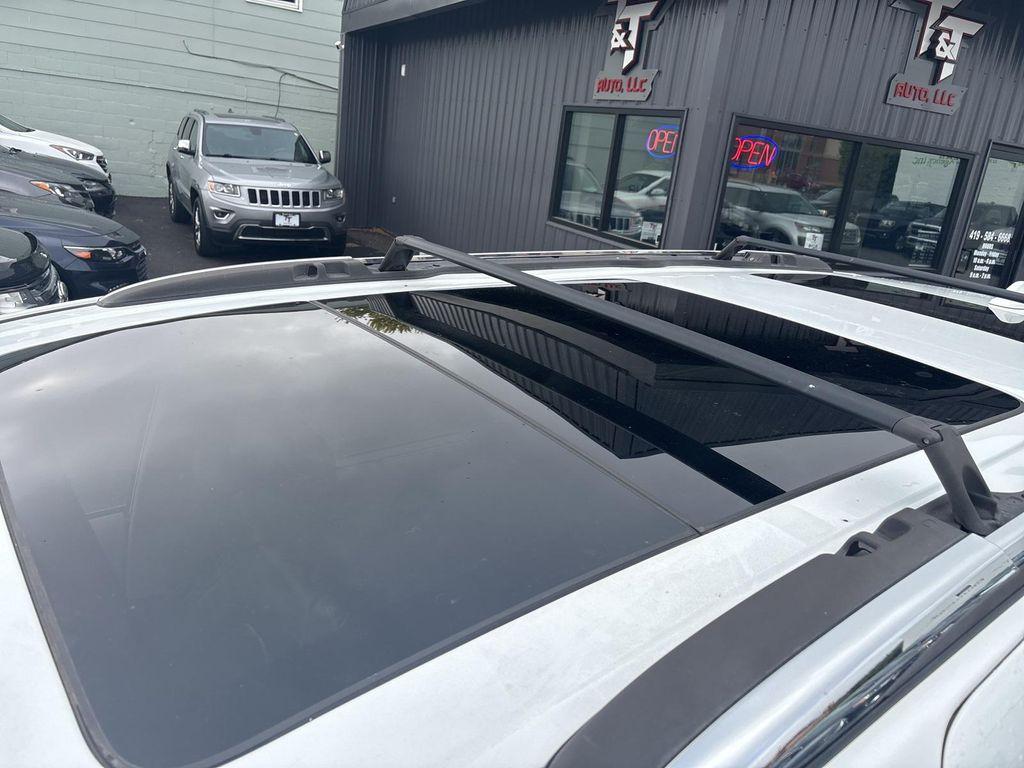 used 2018 Chrysler Pacifica car, priced at $13,995