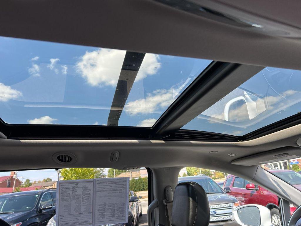 used 2018 Chrysler Pacifica car, priced at $14,995