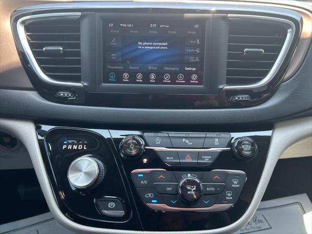 used 2018 Chrysler Pacifica car, priced at $16,295