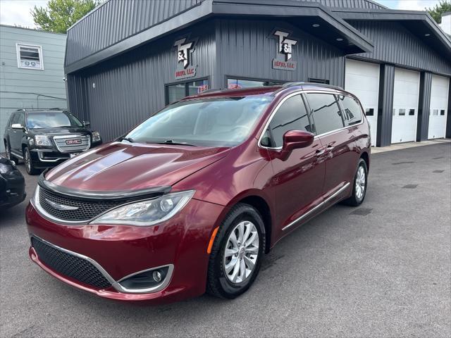 used 2017 Chrysler Pacifica car, priced at $12,895