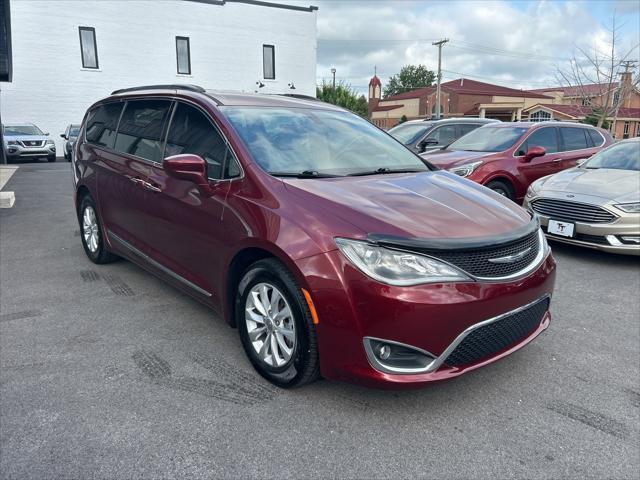 used 2017 Chrysler Pacifica car, priced at $12,895