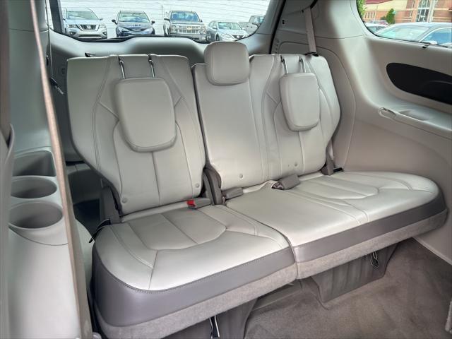 used 2017 Chrysler Pacifica car, priced at $12,895
