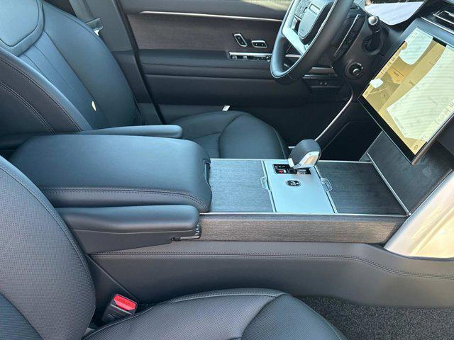 new 2025 Land Rover Range Rover car, priced at $124,605