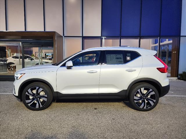 used 2024 Volvo XC40 car, priced at $48,130
