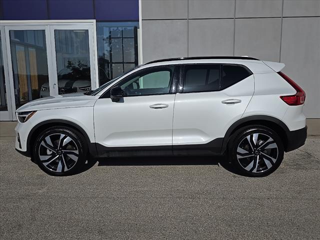 used 2025 Volvo XC40 car, priced at $32,998