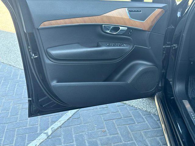 used 2022 Volvo XC90 car, priced at $37,948
