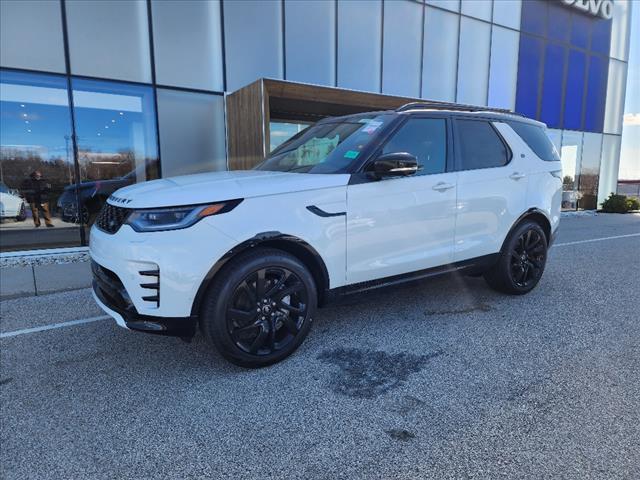 new 2024 Land Rover Discovery car, priced at $68,528