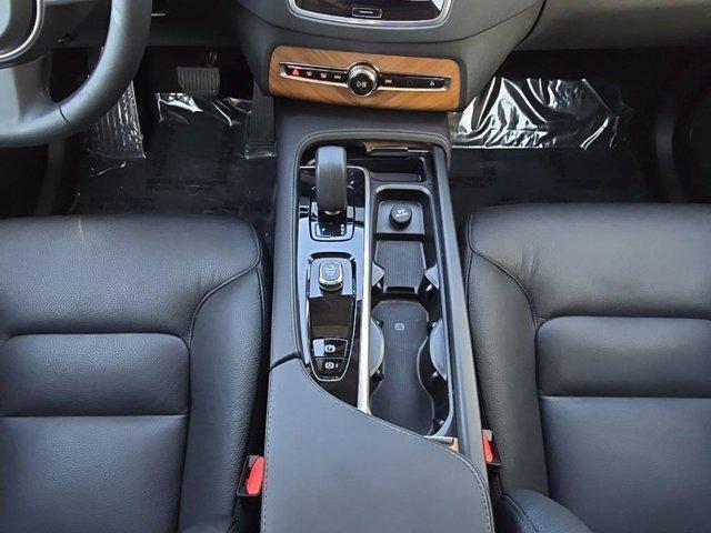 used 2023 Volvo XC90 Recharge Plug-In Hybrid car, priced at $54,392