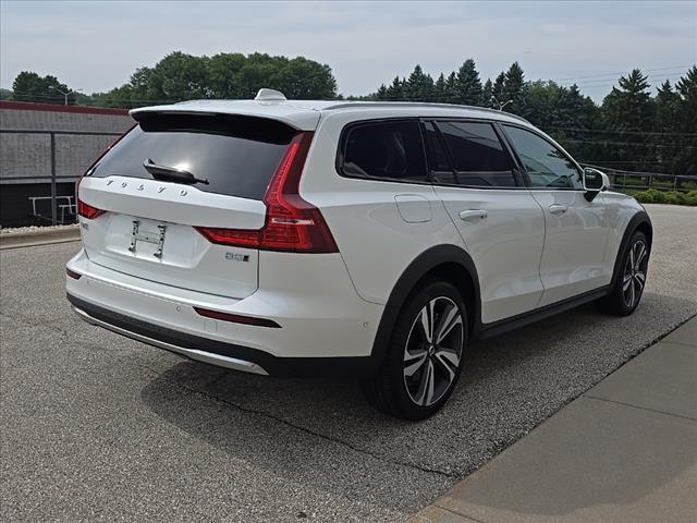 used 2024 Volvo V60 Cross Country car, priced at $47,998