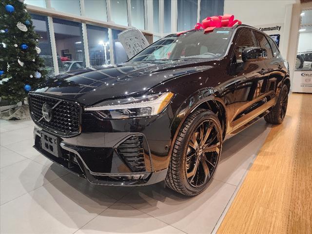 new 2025 Volvo XC60 car, priced at $61,325