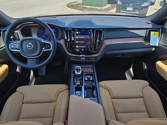 new 2025 Volvo XC60 car, priced at $60,415