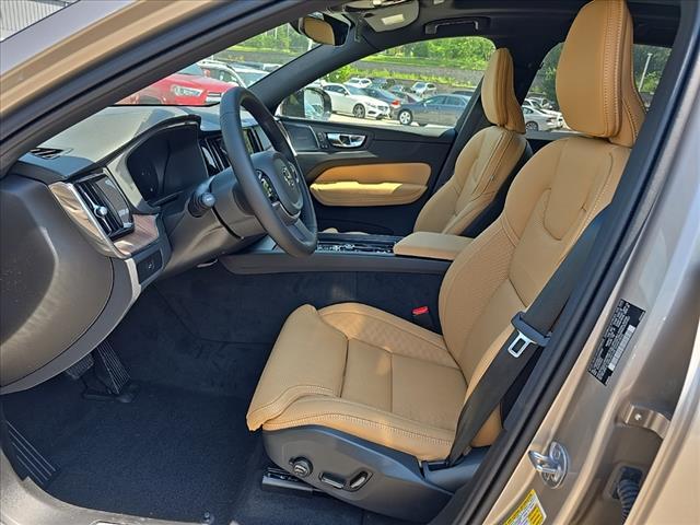 new 2025 Volvo XC60 car, priced at $60,415