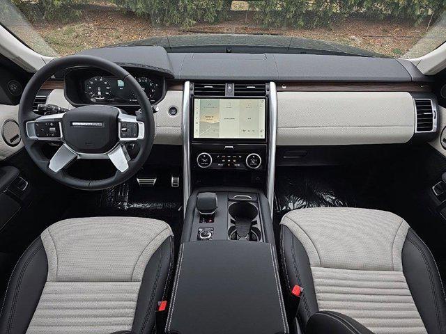new 2025 Land Rover Discovery car, priced at $77,803