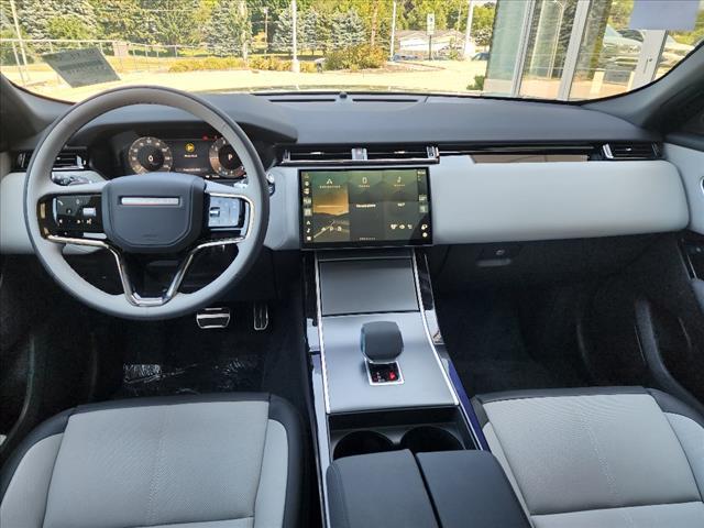 new 2024 Land Rover Range Rover Velar car