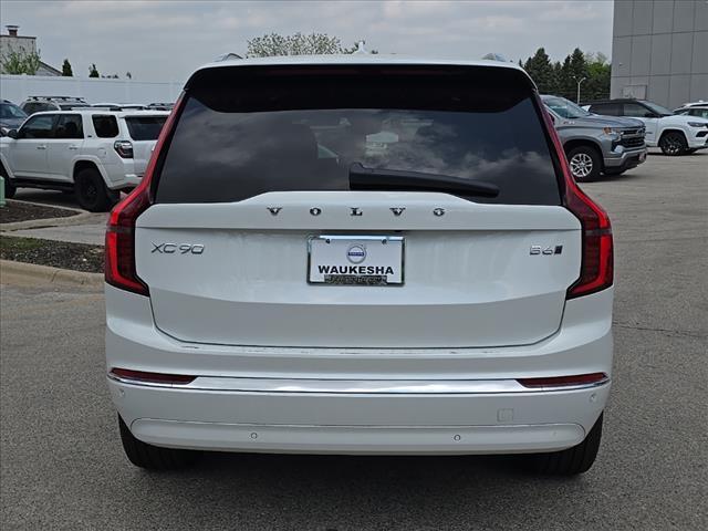 new 2025 Volvo XC90 car, priced at $68,745