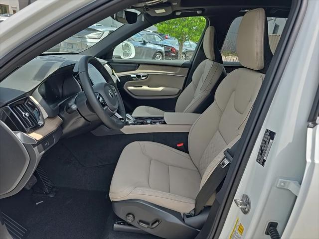 new 2025 Volvo XC90 car, priced at $68,745