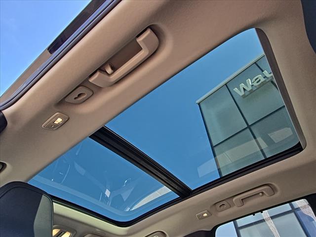 used 2023 Volvo XC90 Recharge Plug-In Hybrid car, priced at $51,628