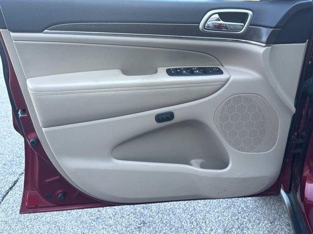 used 2014 Jeep Grand Cherokee car, priced at $10,698
