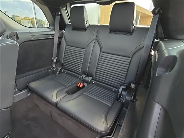 used 2023 Land Rover Discovery car, priced at $43,798