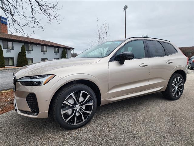 new 2025 Volvo XC60 car, priced at $55,725