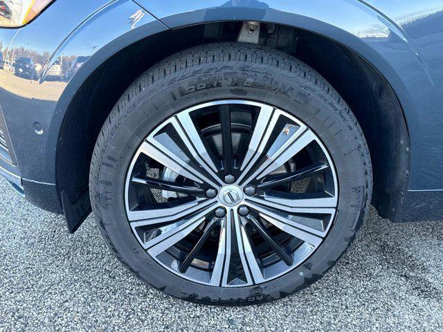 used 2023 Volvo XC60 car, priced at $36,998