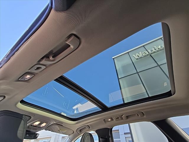 used 2022 Volvo XC60 car, priced at $38,536