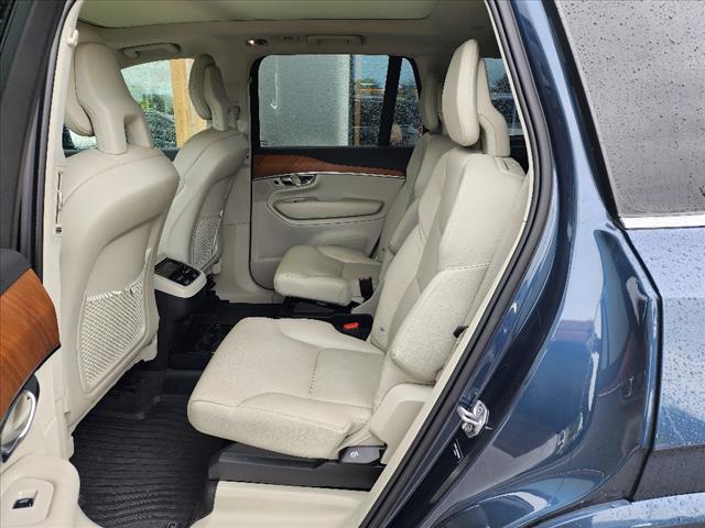 used 2021 Volvo XC90 car, priced at $37,875