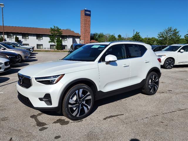 new 2024 Volvo XC40 car