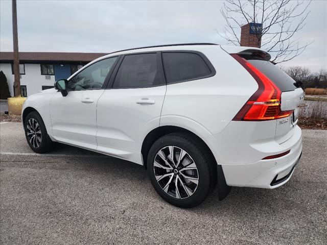 new 2025 Volvo XC60 car, priced at $50,120