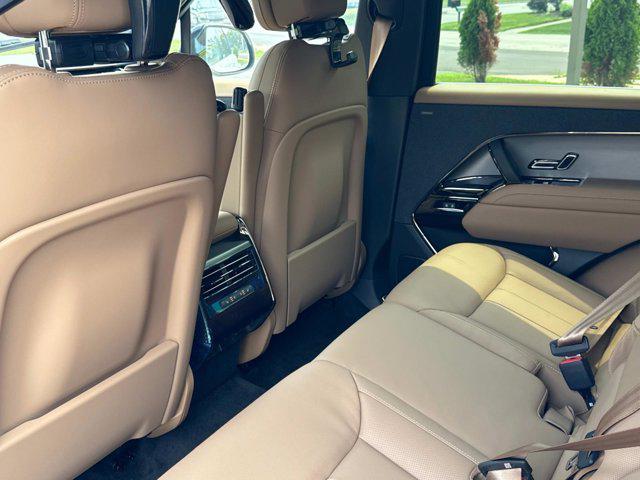 new 2025 Land Rover Range Rover Sport car, priced at $91,220