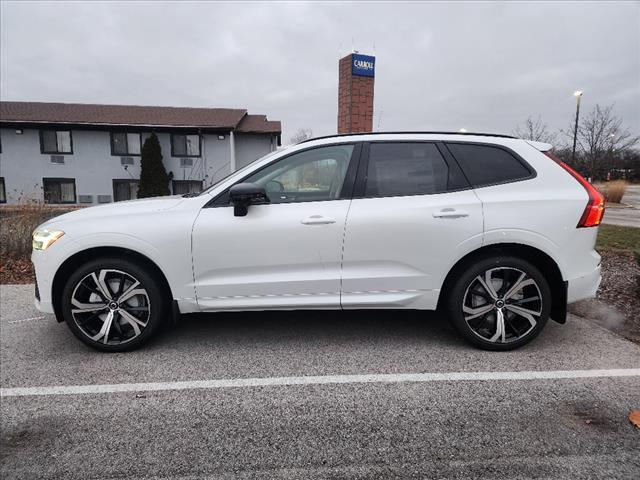 new 2025 Volvo XC60 car, priced at $61,075