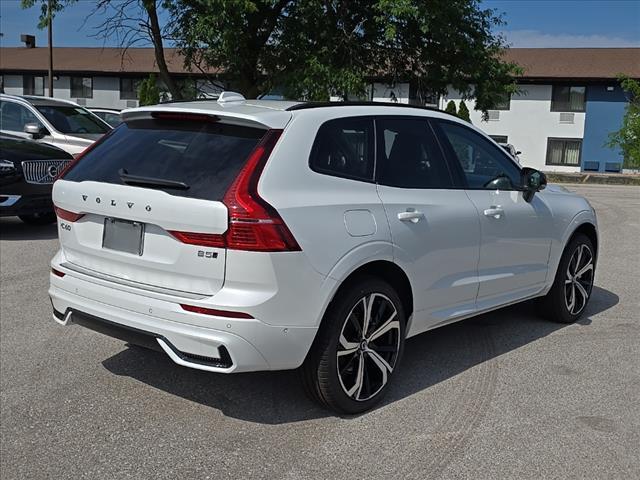 new 2025 Volvo XC60 car, priced at $60,660