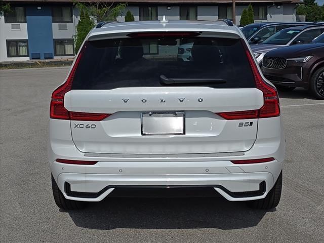 new 2025 Volvo XC60 car, priced at $60,660